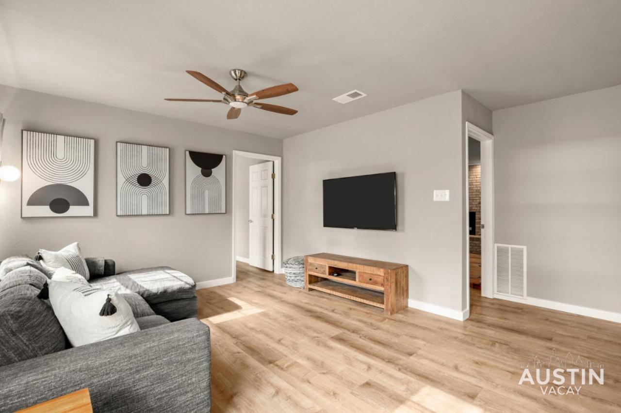 Entire Eastside W Space To Entertain And Yard Holiday home