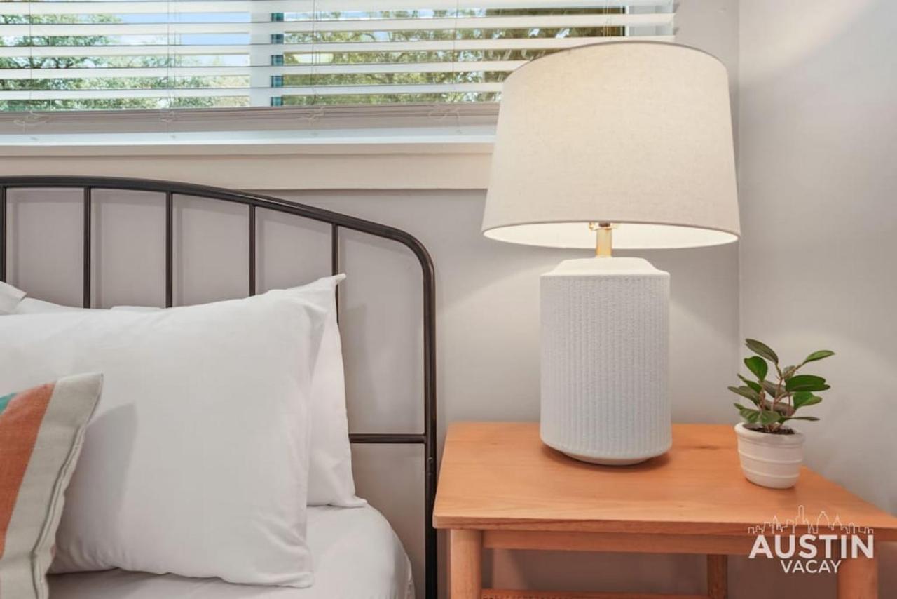 Apartment Indulge In Downtown Near Zilker Park Austin