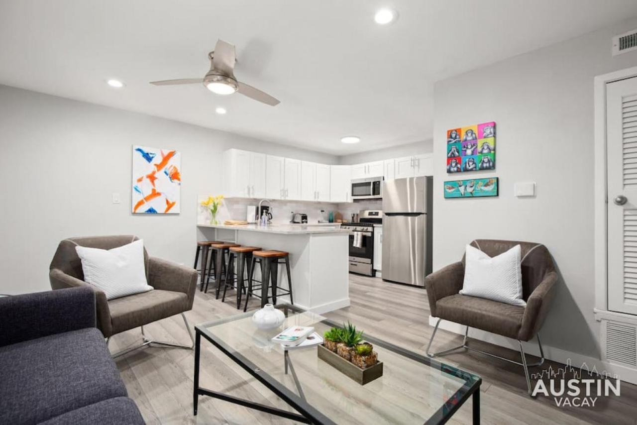 Recently Renovated Clarksville For 4 And Parking * Austin