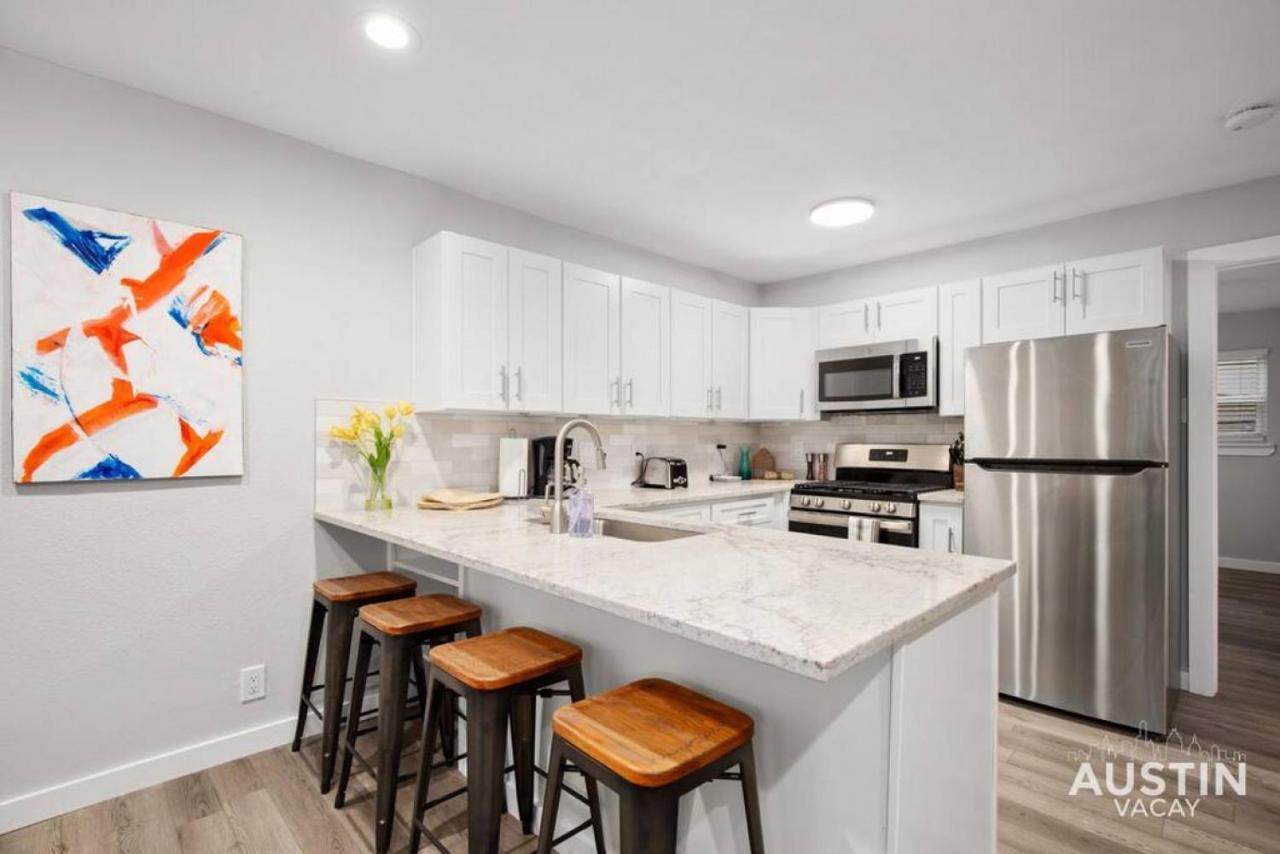 Apartment Recently Renovated Clarksville For 4 And Parking *