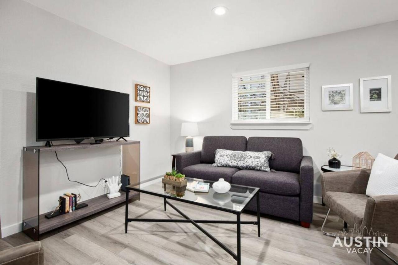 Apartment Recently Renovated Clarksville For 4 And Parking