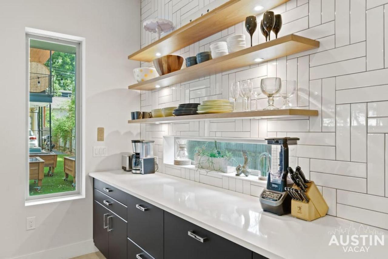 Holiday home Picture-perfect Trendy Vibes Minutes From Rainey *