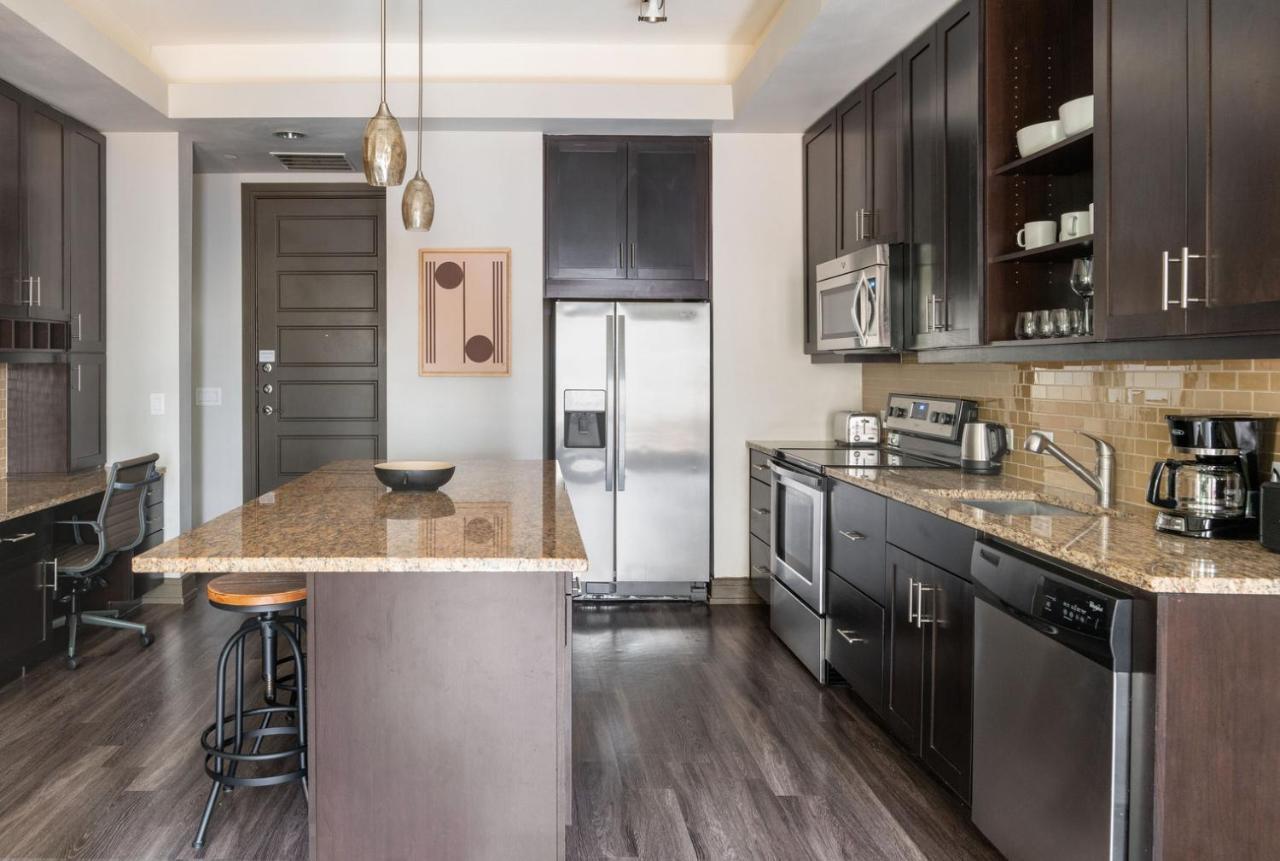 Domain 1br W Gym Pool Wd Nr Restaurants Atx-184 Apartment