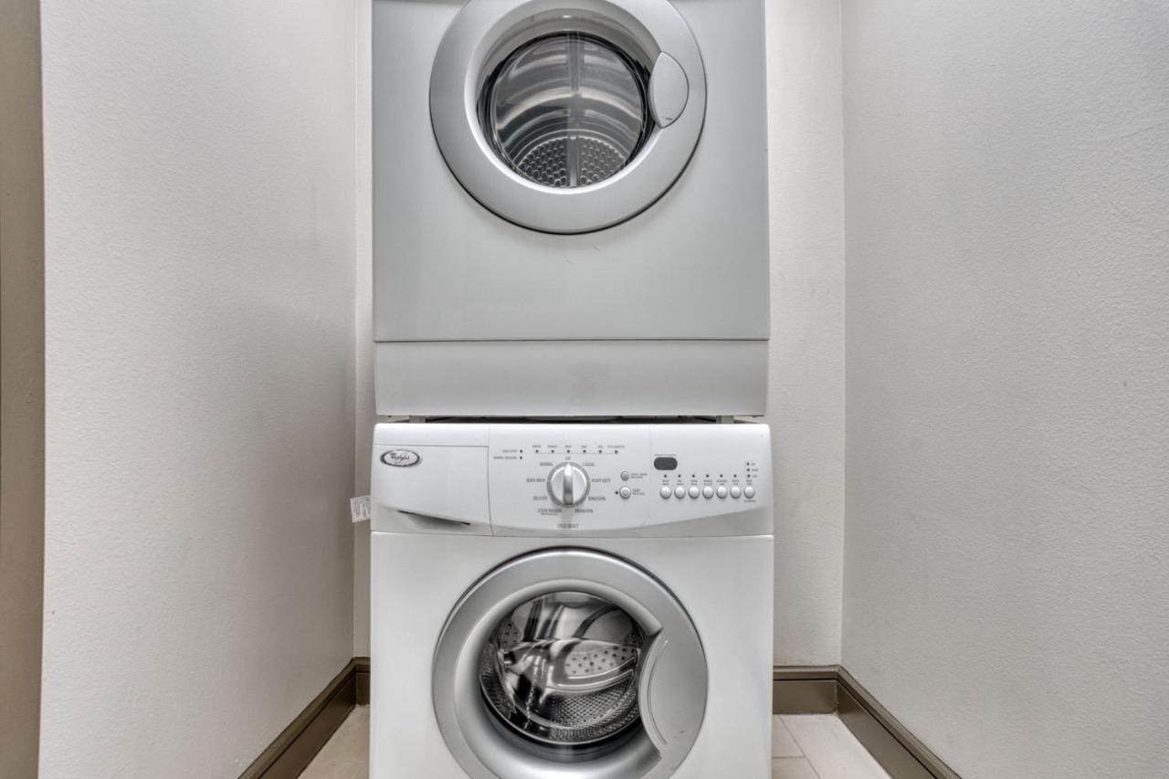 Domain 1br W Gym Pool Wd Nr Restaurants Atx-184