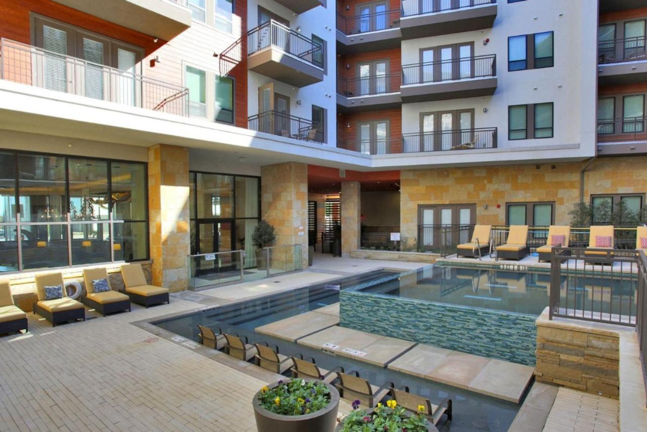 Domain 1br W Gym Pool Wd Nr Restaurants Atx-184 Apartment