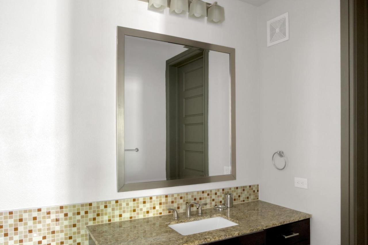 Apartment Domain 2br W Gym Pool Wd Nr Q2 Stadium Atx-47