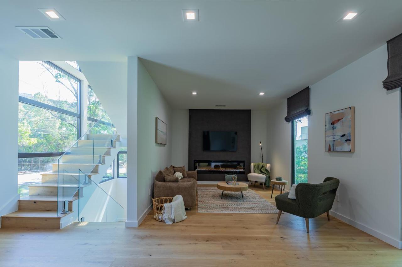Holiday home Modern Creek House Getaway In Lakeway Austin
