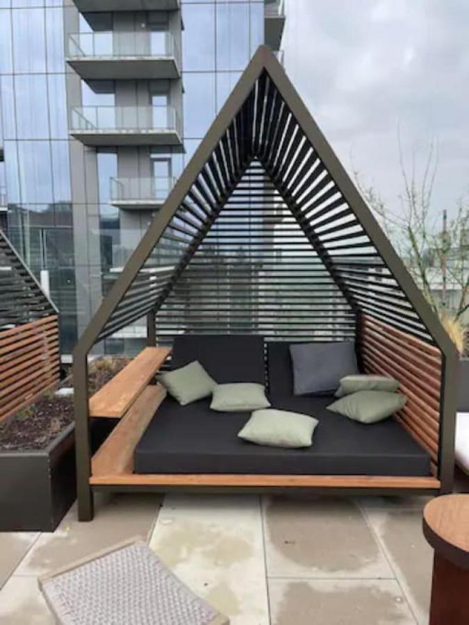 Apartment 2 Bedroom Lux Panoramic View - Rainey *