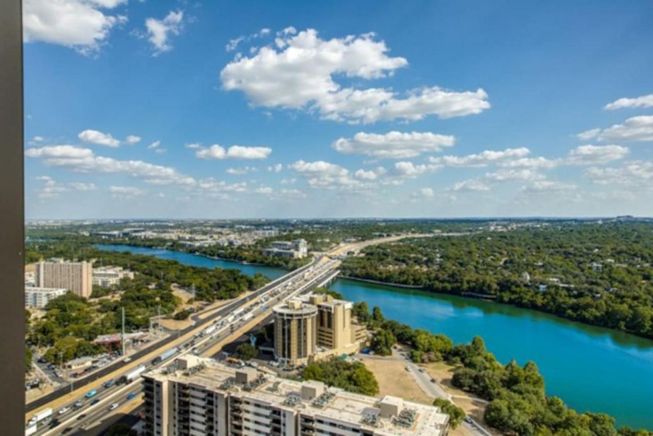2 Bedroom Lux Panoramic View - Rainey Apartment *