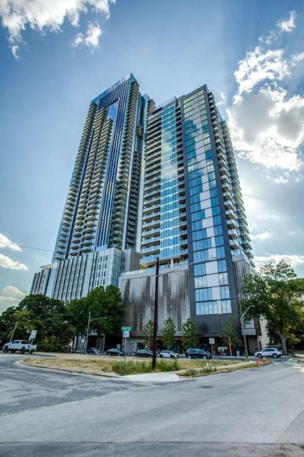 Apartment 2 Bedroom Lux Panoramic View - Rainey