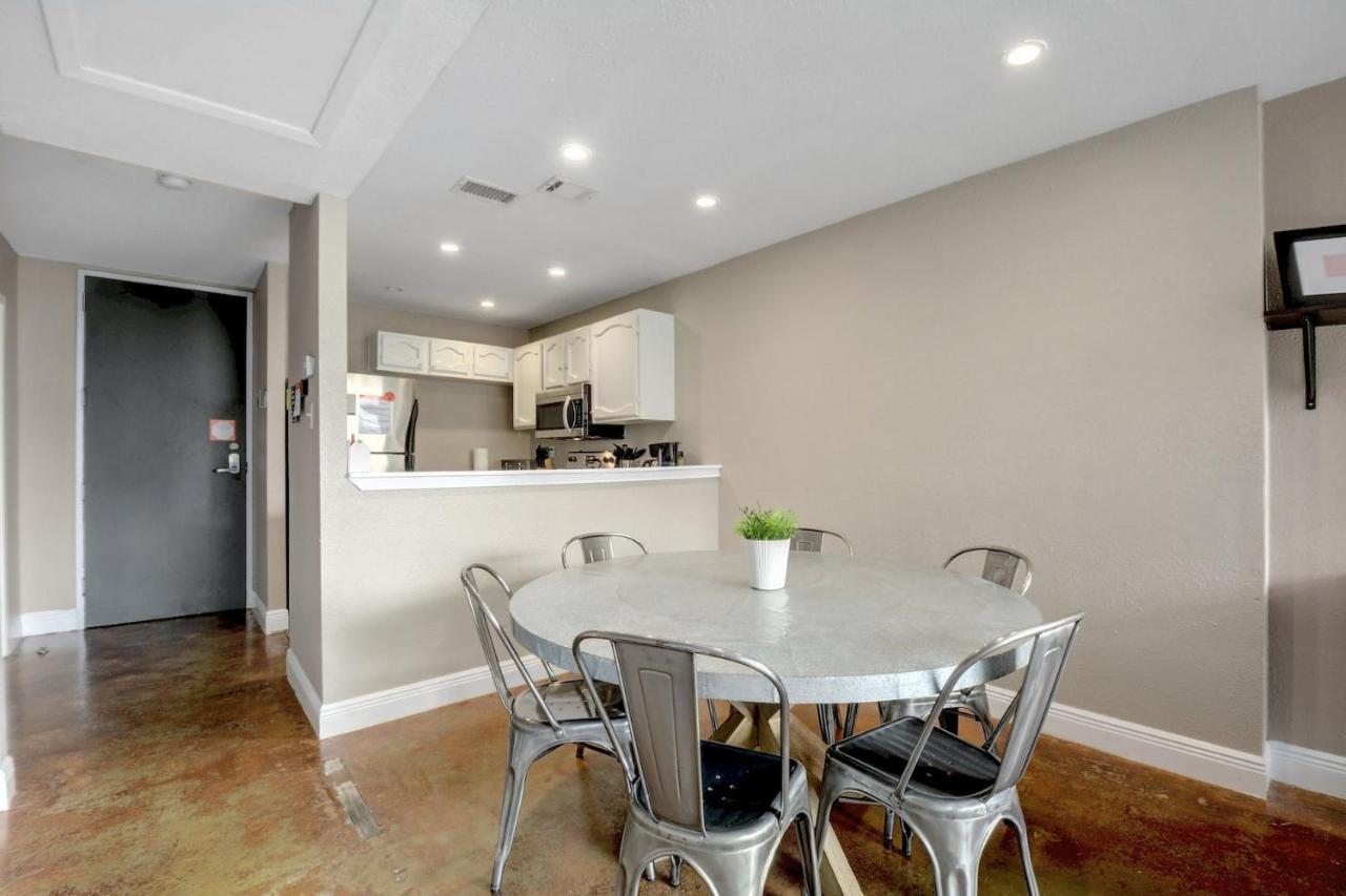 Littlefield Lofts #304 Apartment Austin