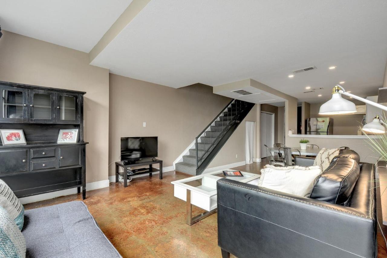 Apartment Littlefield Lofts #304 Austin