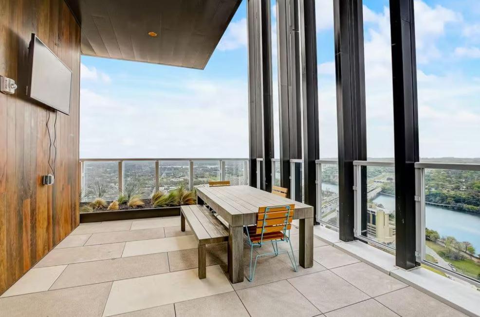 Amarillo Rooftop Pool By Barcle