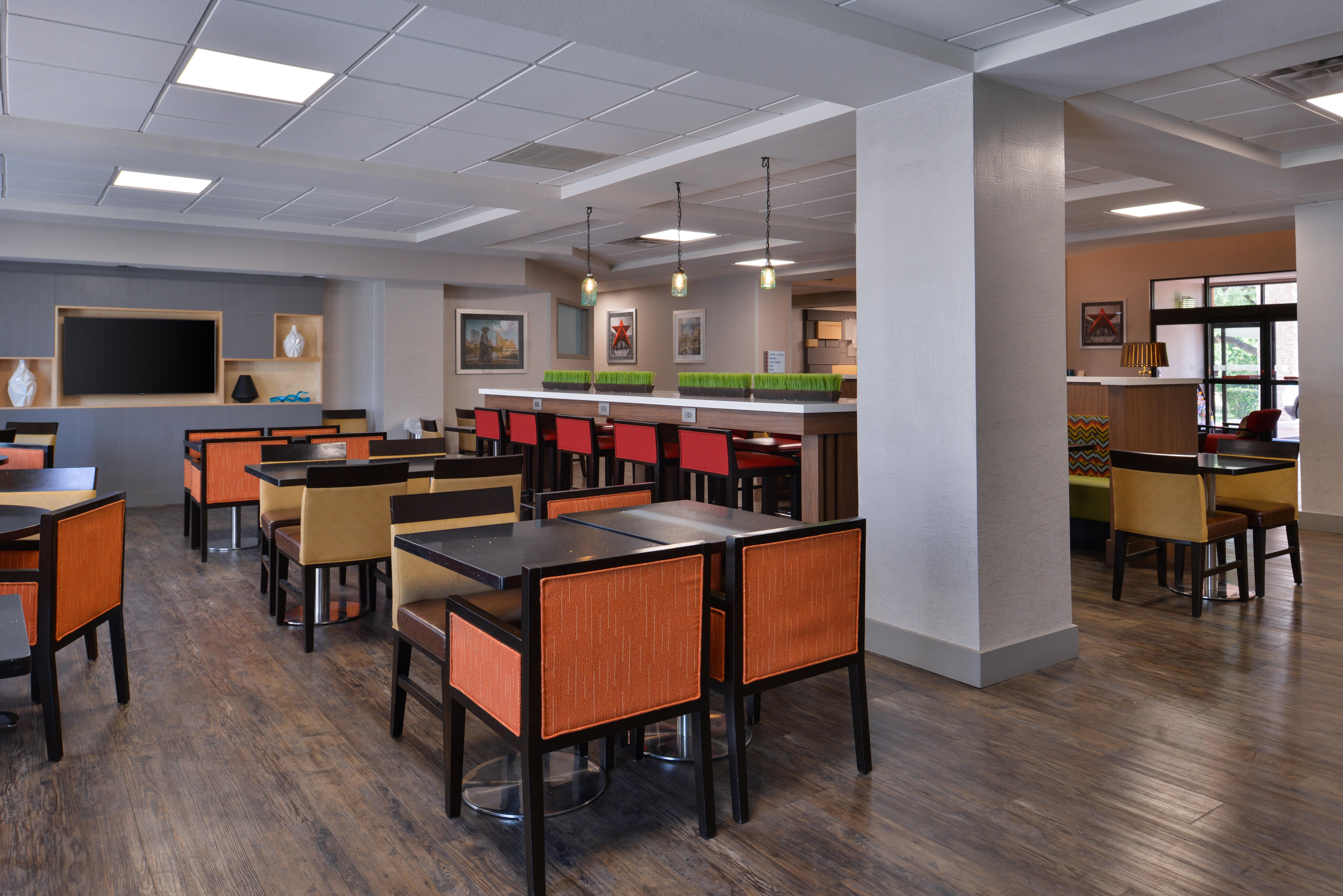 Express & North By Ihg Hotel