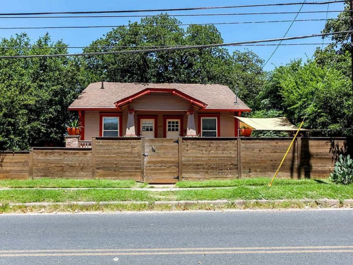 Downtown In Amazing Walkable Location * Austin