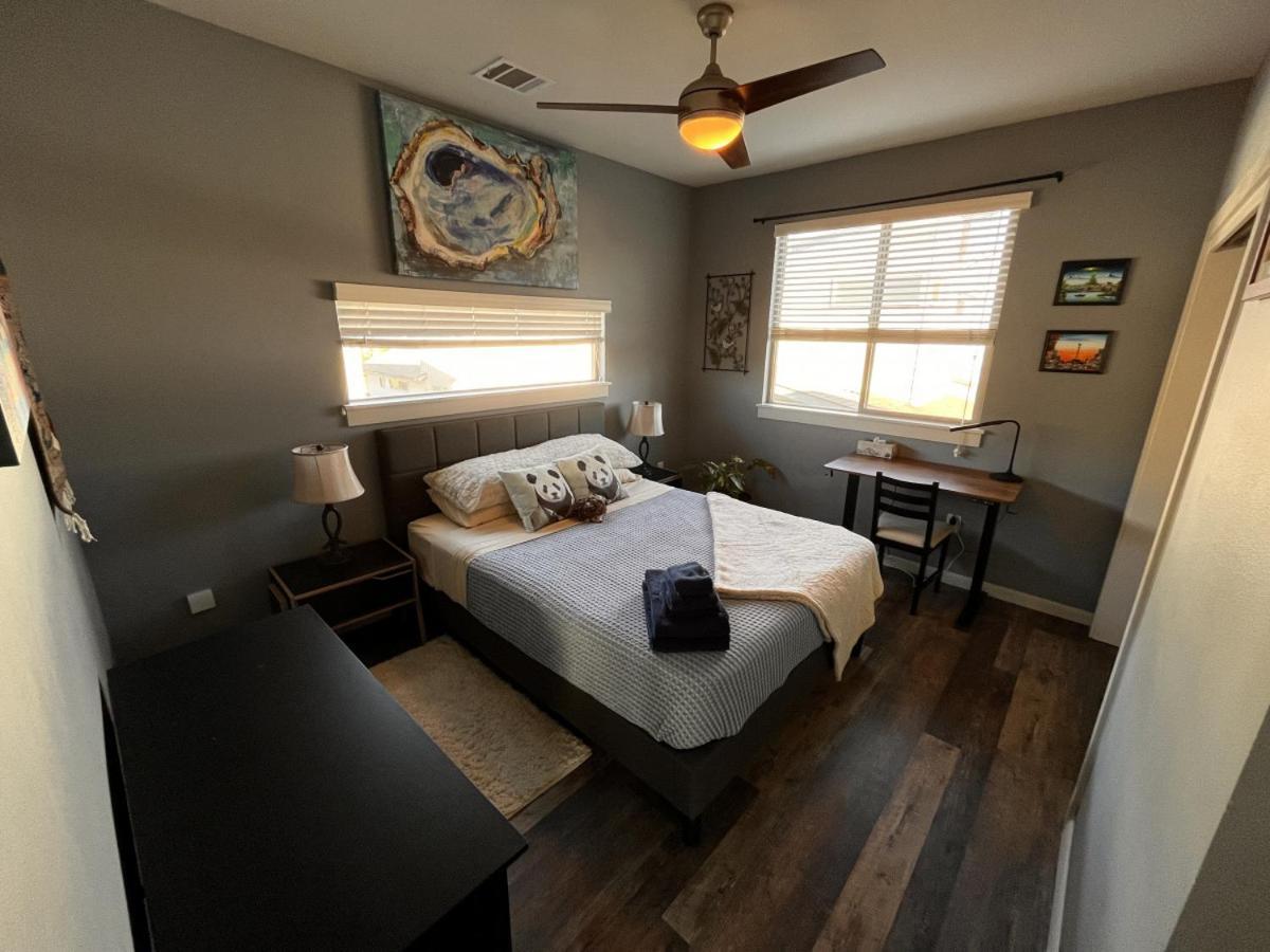 Holiday home Primary House East Get Away Austin
