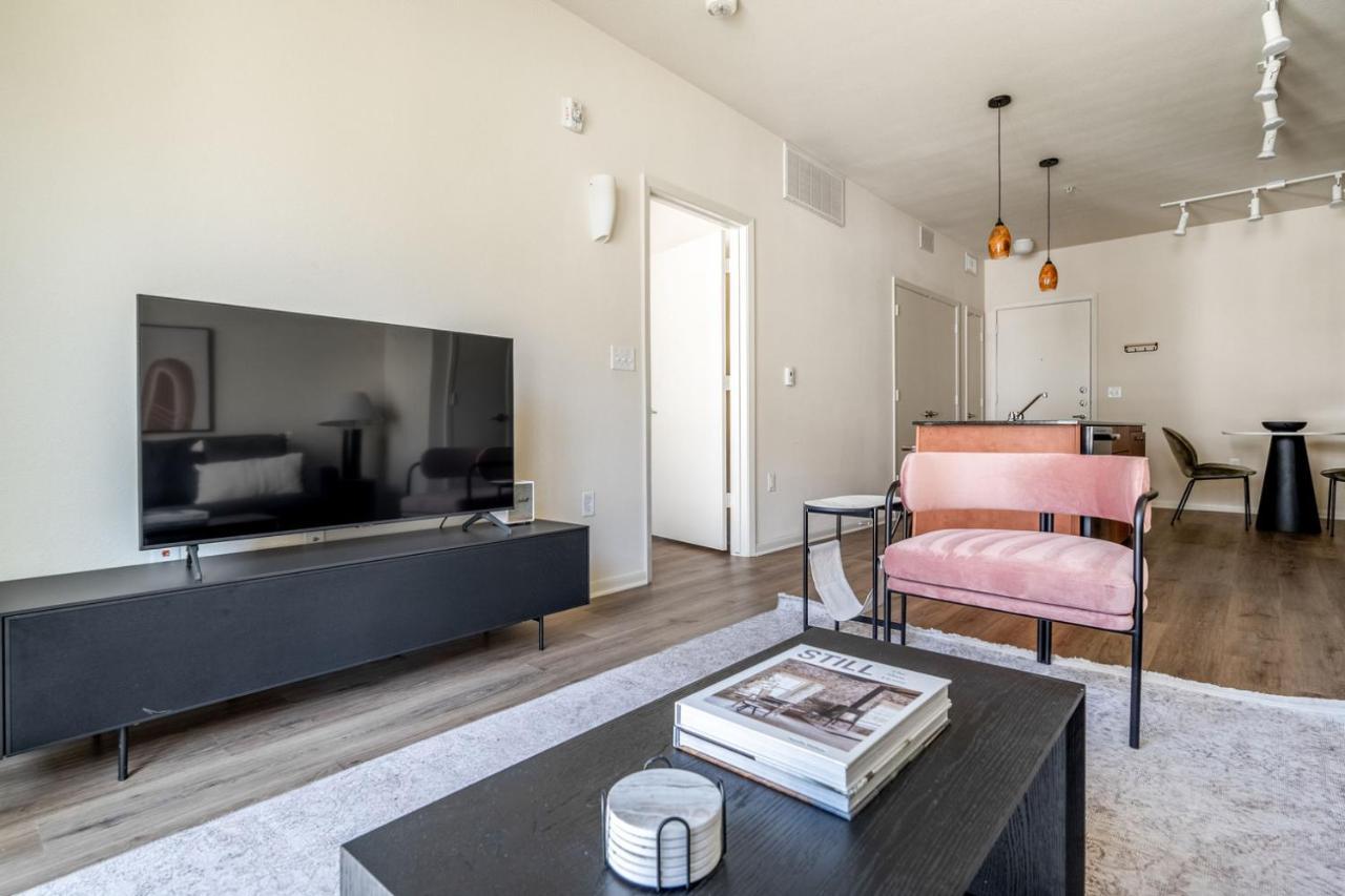 Domain 1br W Pool Wd Gym Nr Nightlife Atx-203 *