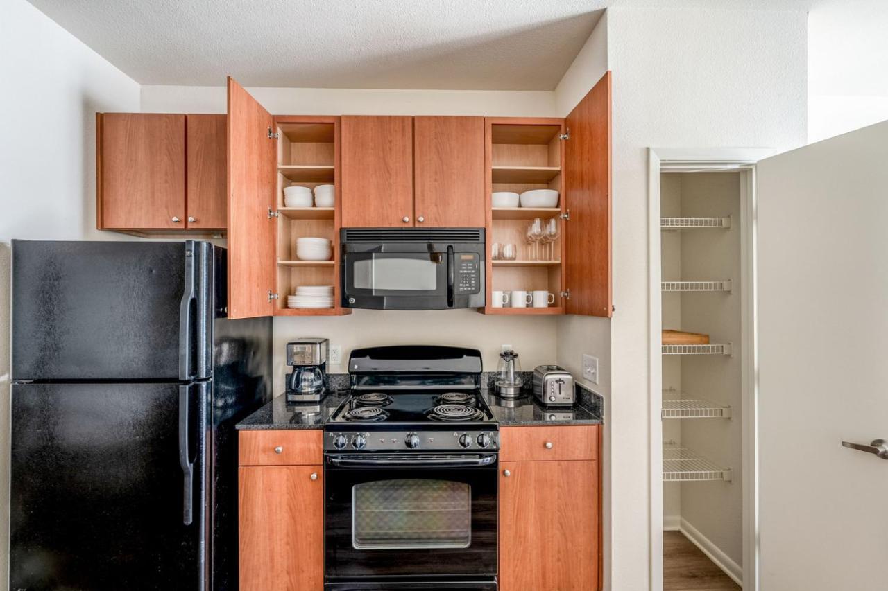 Apartment Domain 1br W Pool Wd Gym Nr Nightlife Atx-203 Austin
