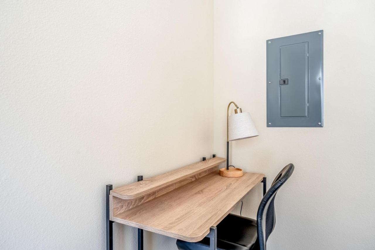 Apartment Domain 1br W Pool Wd Gym Nr Nightlife Atx-203