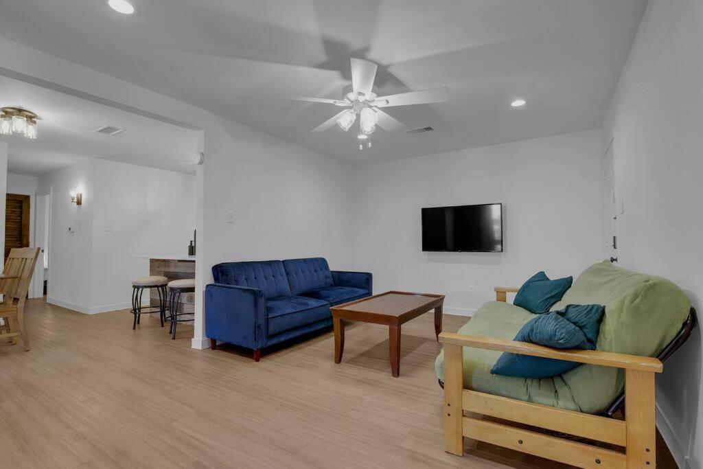 Apartment Near Downtown Austin! Austin