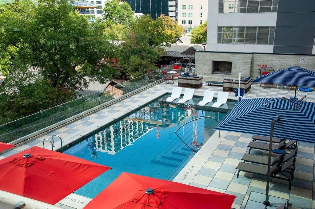 Hotel Cambria Downtown Austin