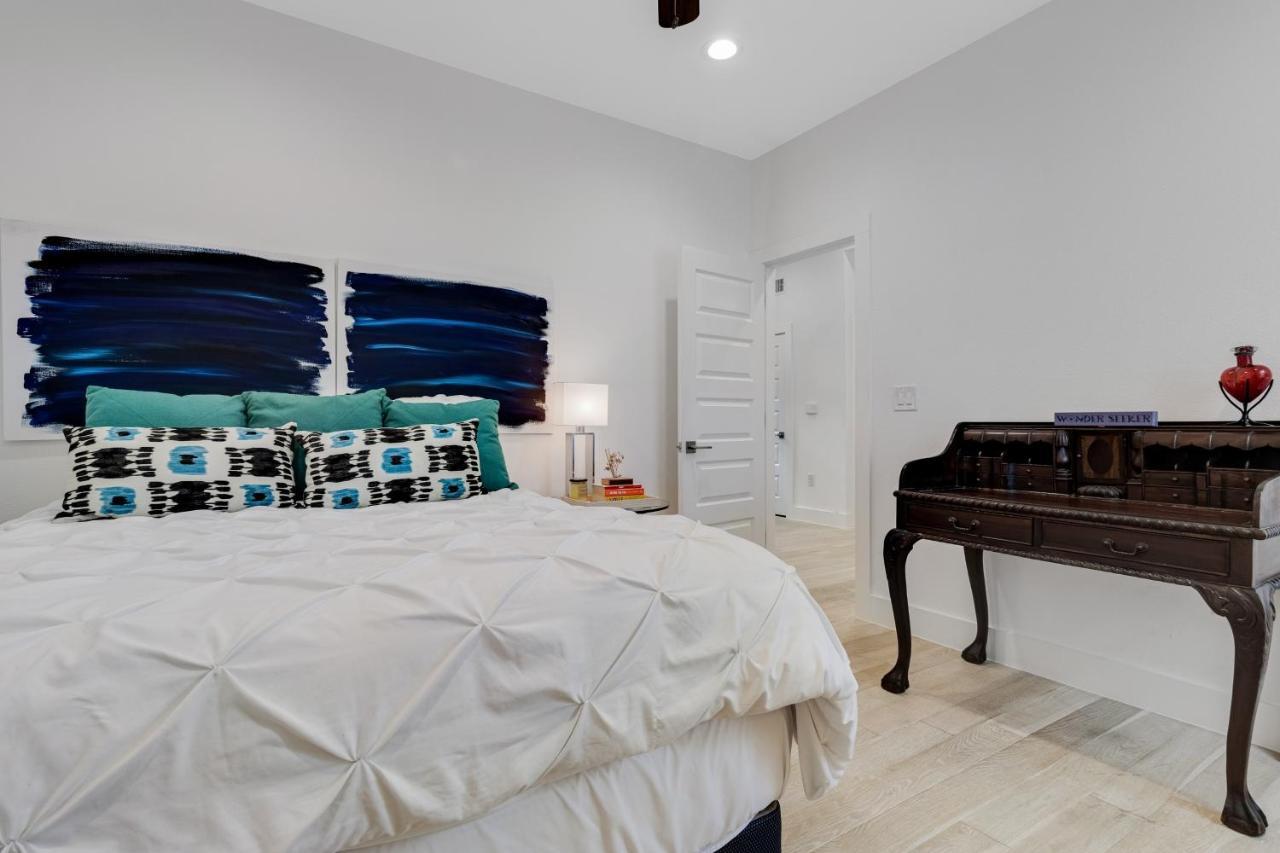 Eastside Rooftop Oasis Holiday home Austin