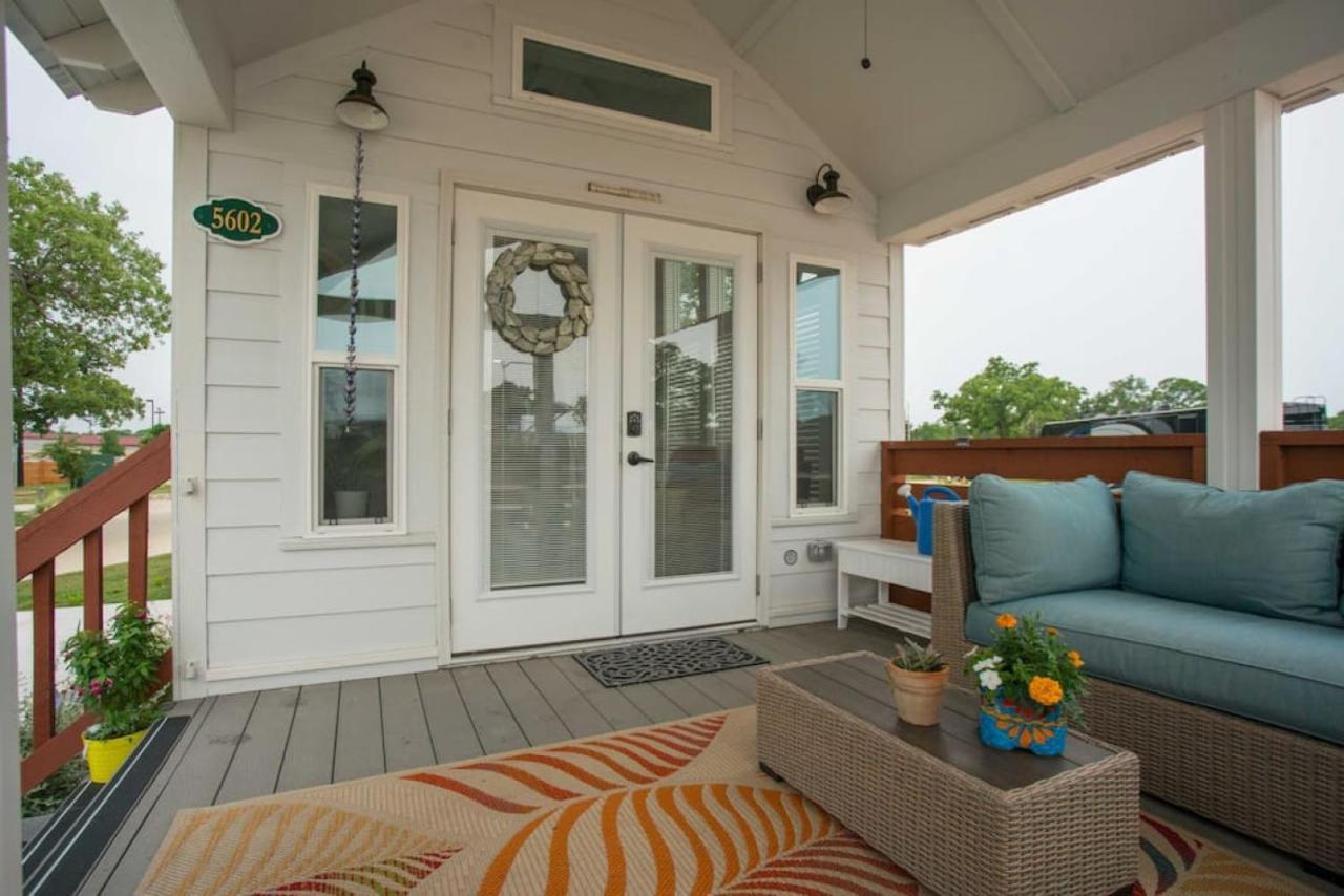 Simply Southern Tiny House Retreat Apartment