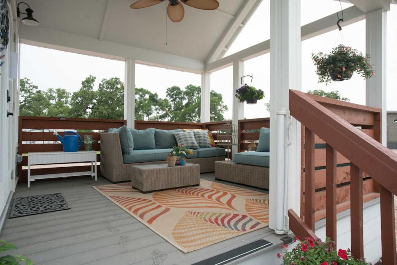 Simply Southern Tiny House Retreat Apartment