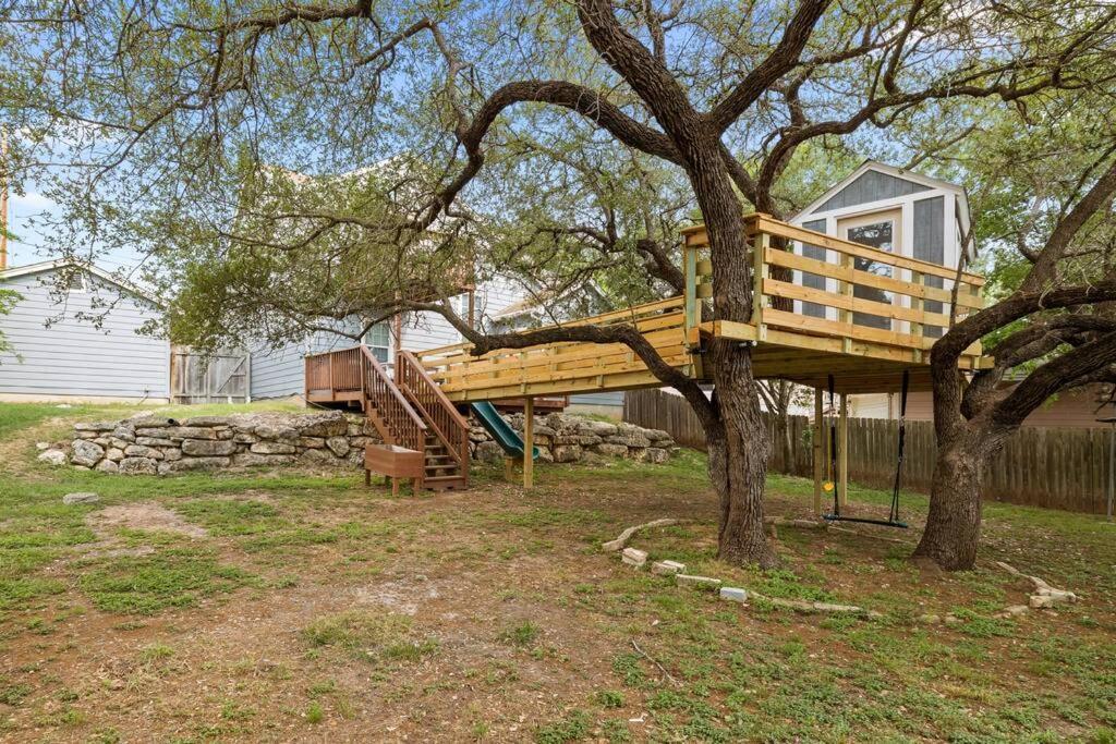 Zen With A Cozy Tree House