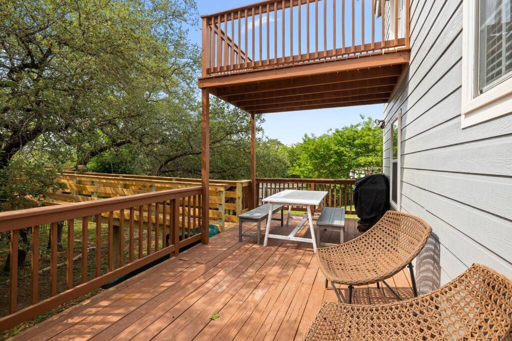 Holiday home Zen With A Cozy Tree House Austin