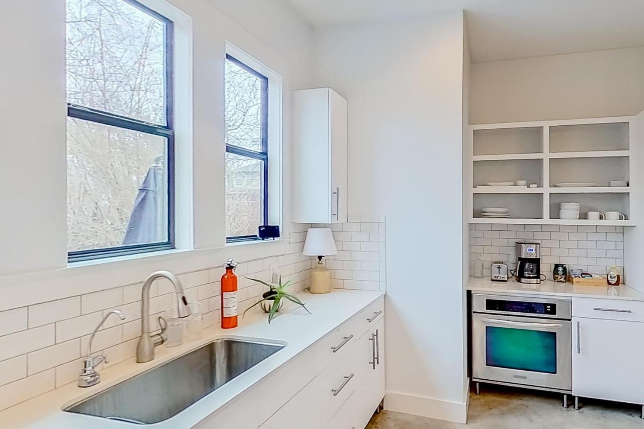 Charmer Apartment Austin