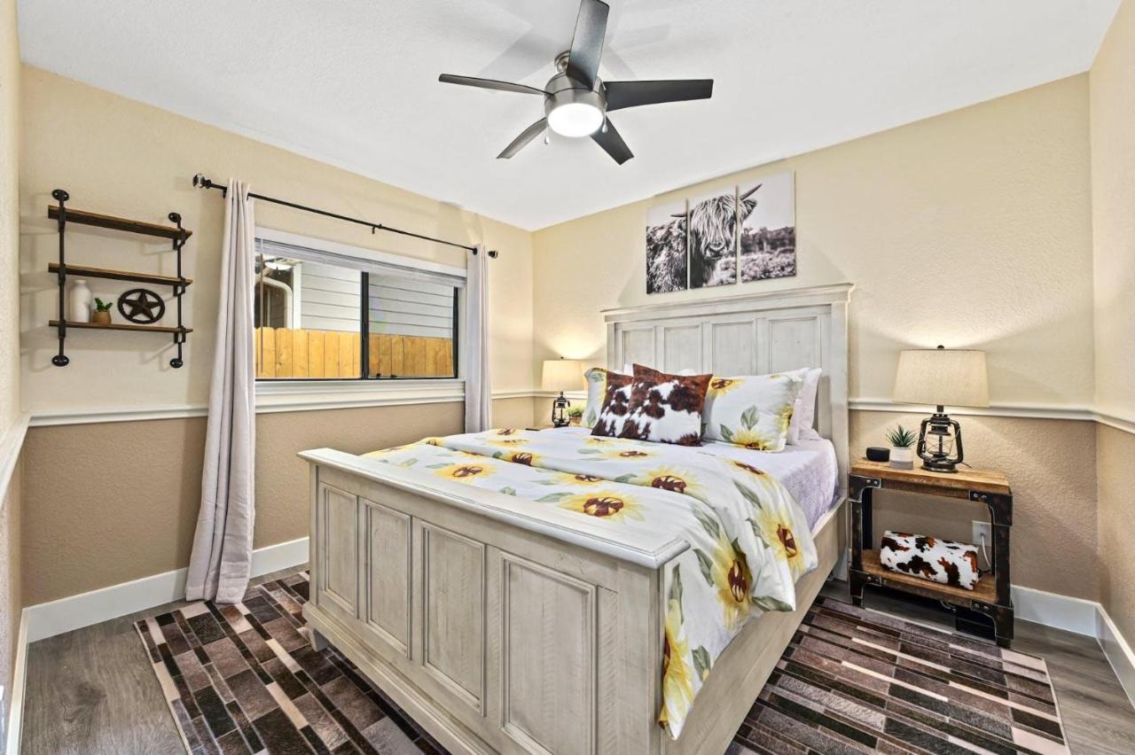 Saloma Place Holiday home