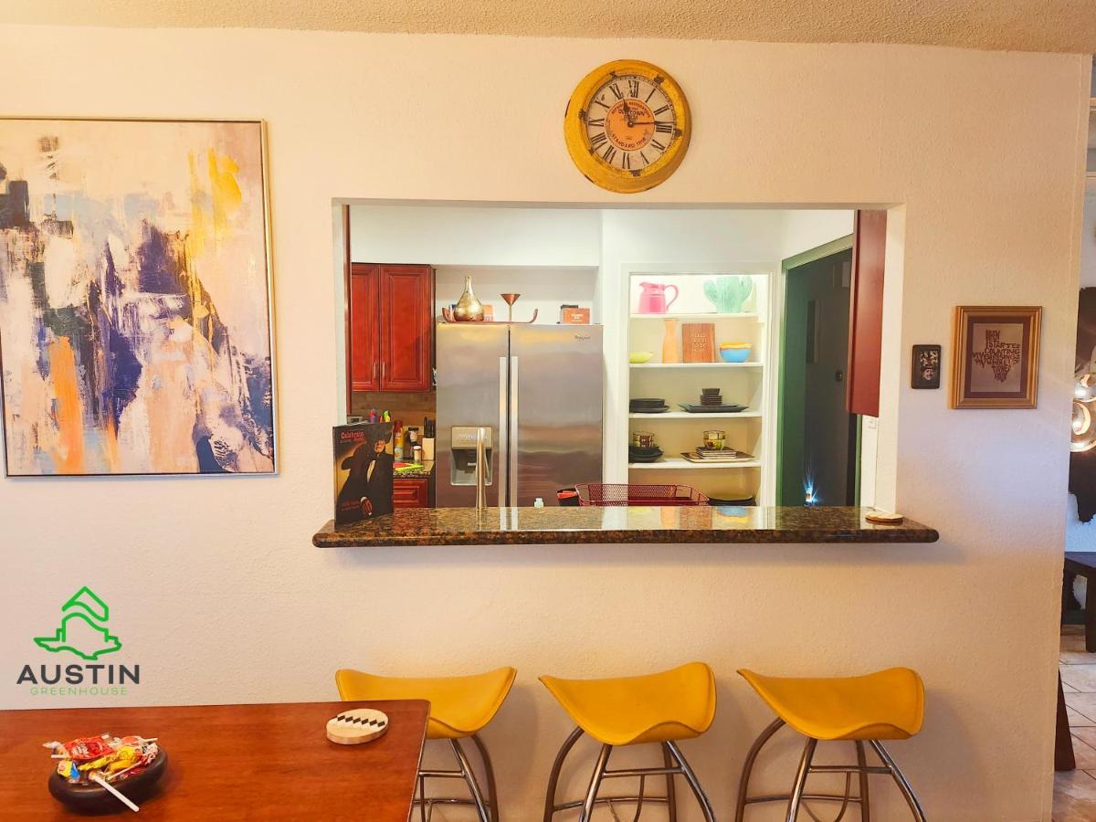 Uncommon Homestay Austin