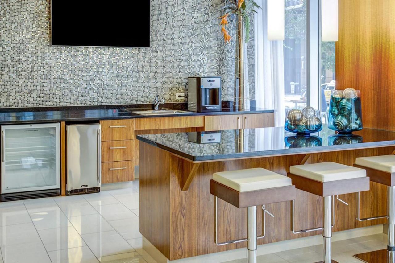 Downtown 1br W Gym Pool Wd Nr Capitol Atx-166 * Austin