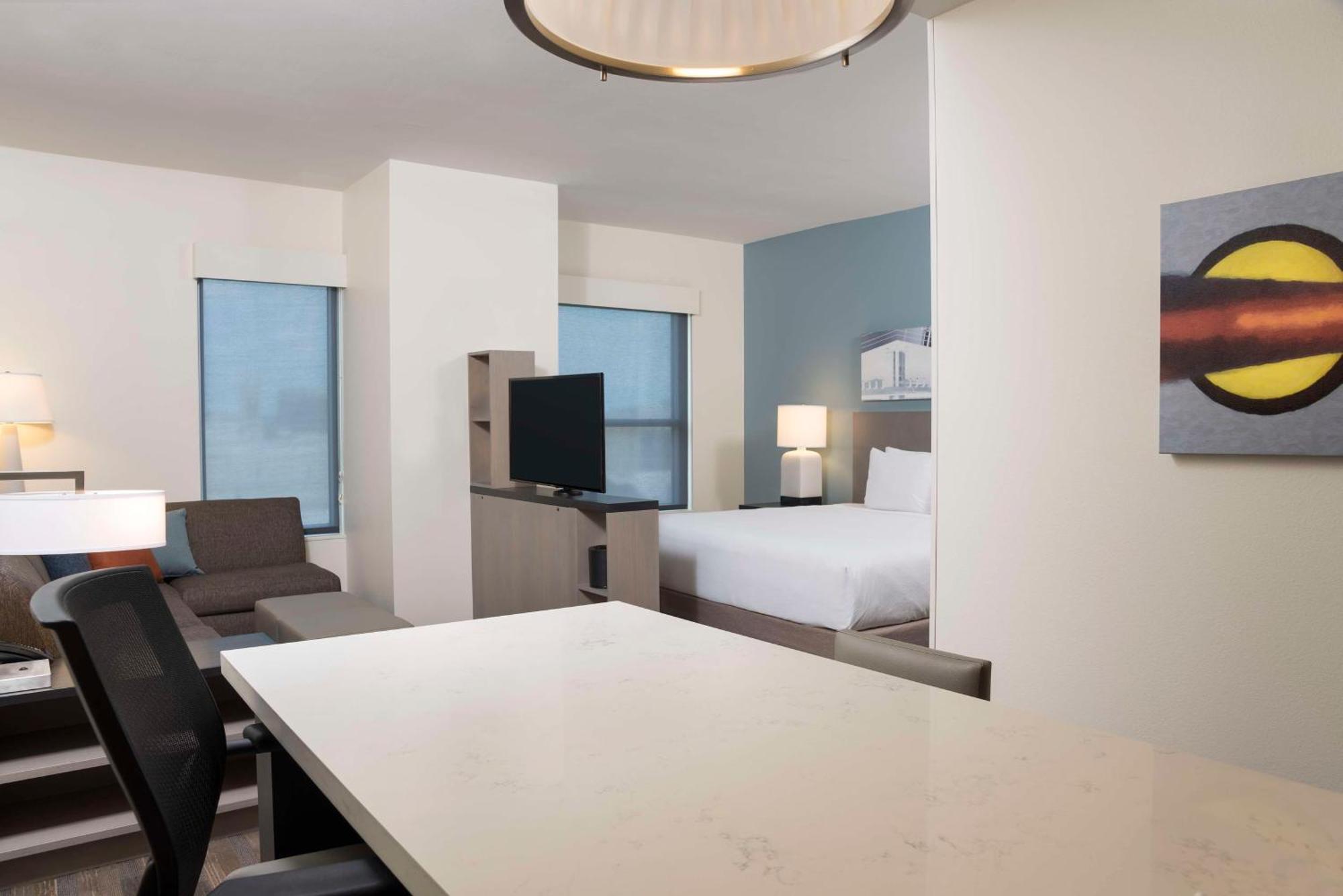 Hotel Hyatt House Austin/downtown 4*