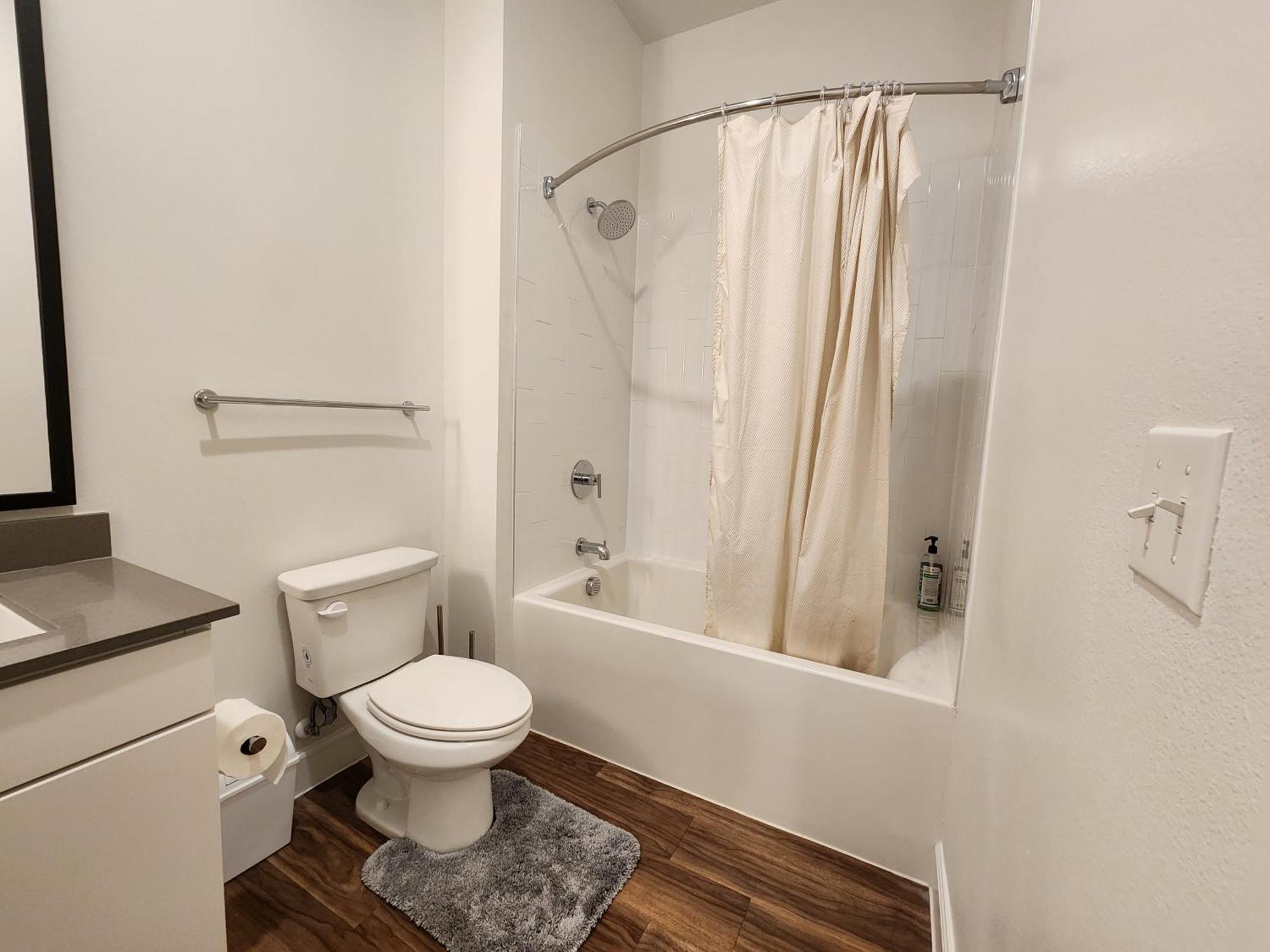 Chateau At - 10 Min Walk To Center Dt