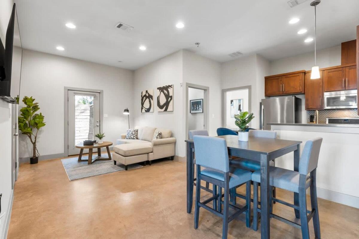 Chic & Homey 3-br Close To Downtown Heart Of 704