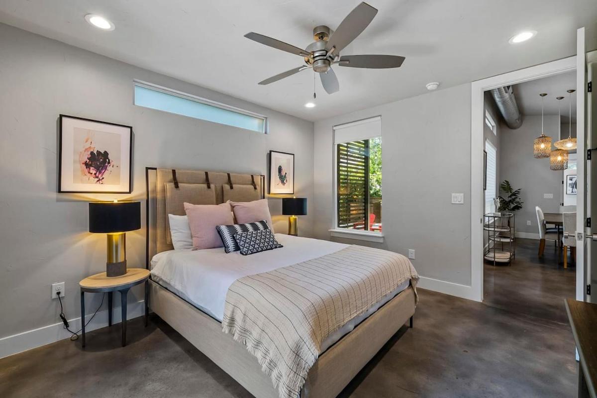 Luxury Compound In South Lamar * Austin