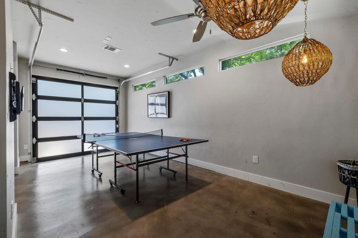 Luxury Compound In South Lamar * Austin