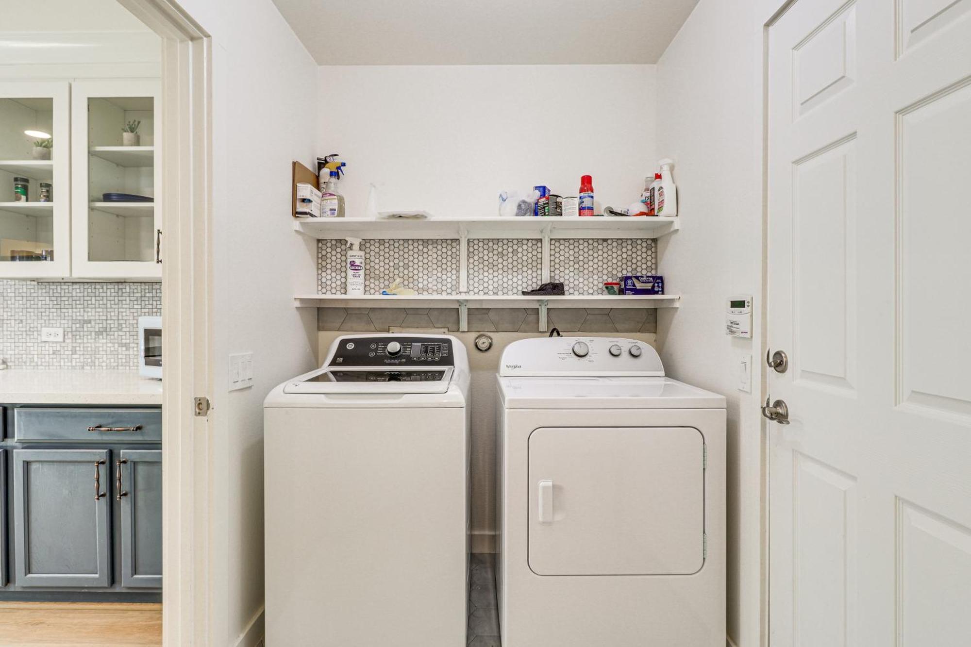Centrally Located With Private Patio! * Austin