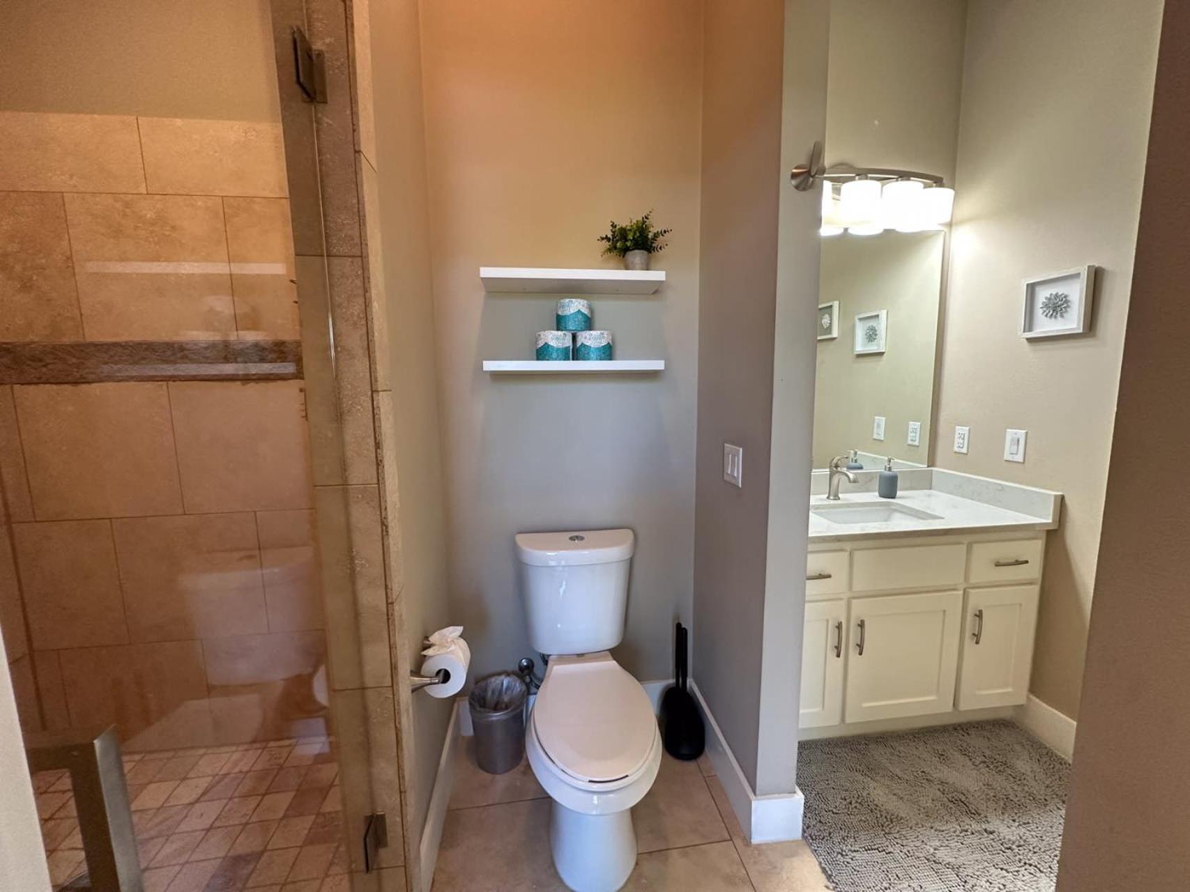 Upstay - New Modern With Private Pool