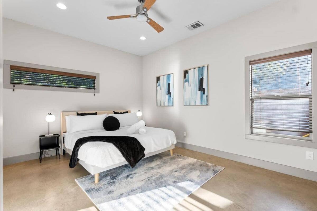 Chic & Homey 3-br Close To Downtown Heart Of 704 Holiday home Austin