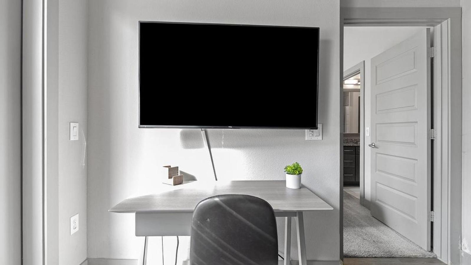 Apartment Landing Modern With Amazing Amenities *