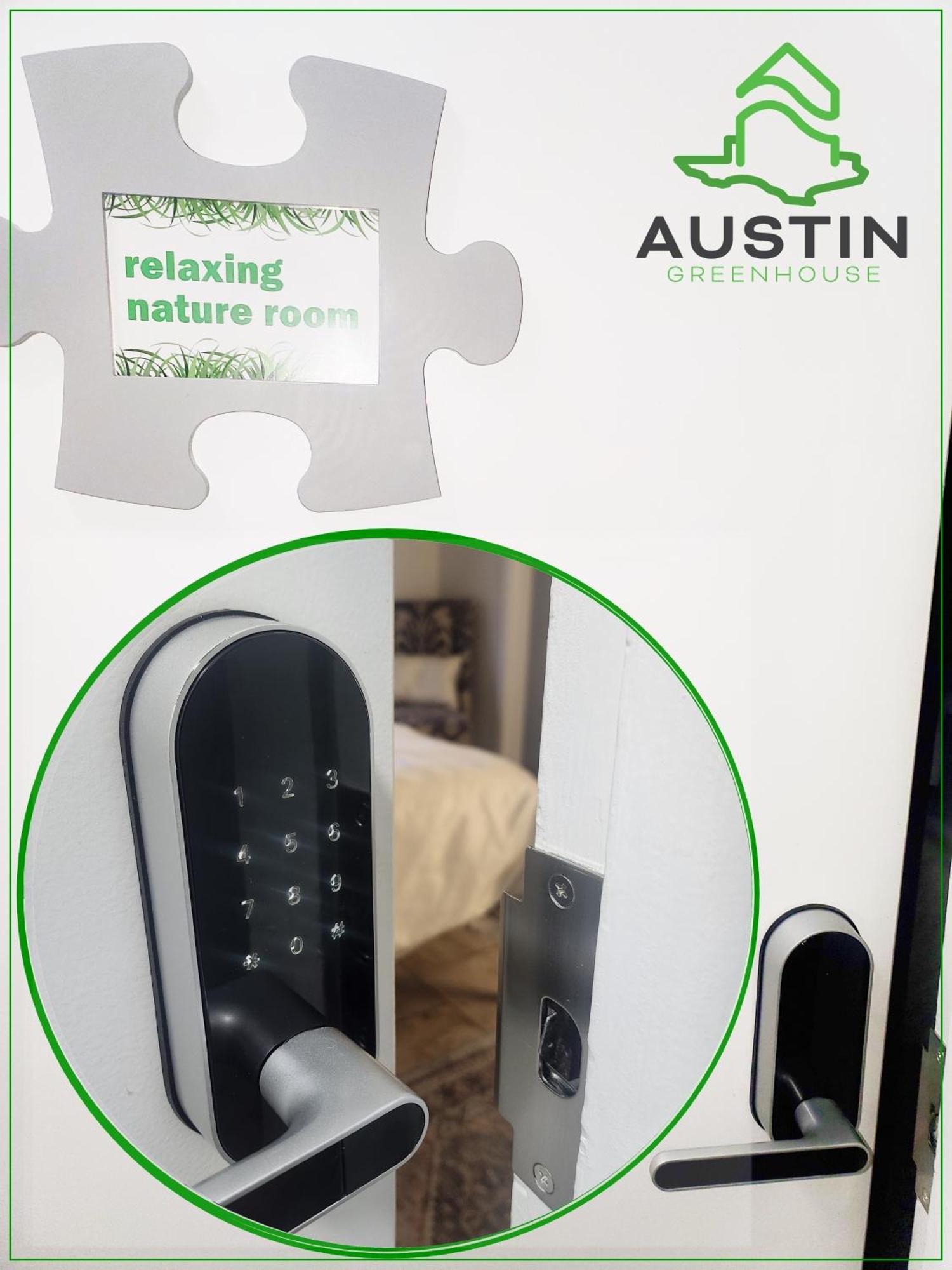 Uncommon Homestay Austin