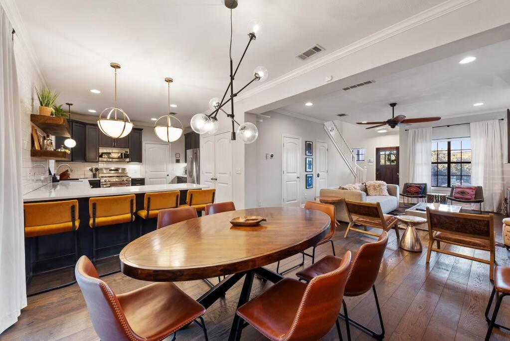 12 Guests - Arcade - Outdoor Dining - Pool - Grill *