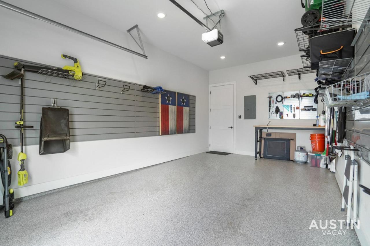 Luxurious Modernism With Private Hot Tub And Garage Holiday home *