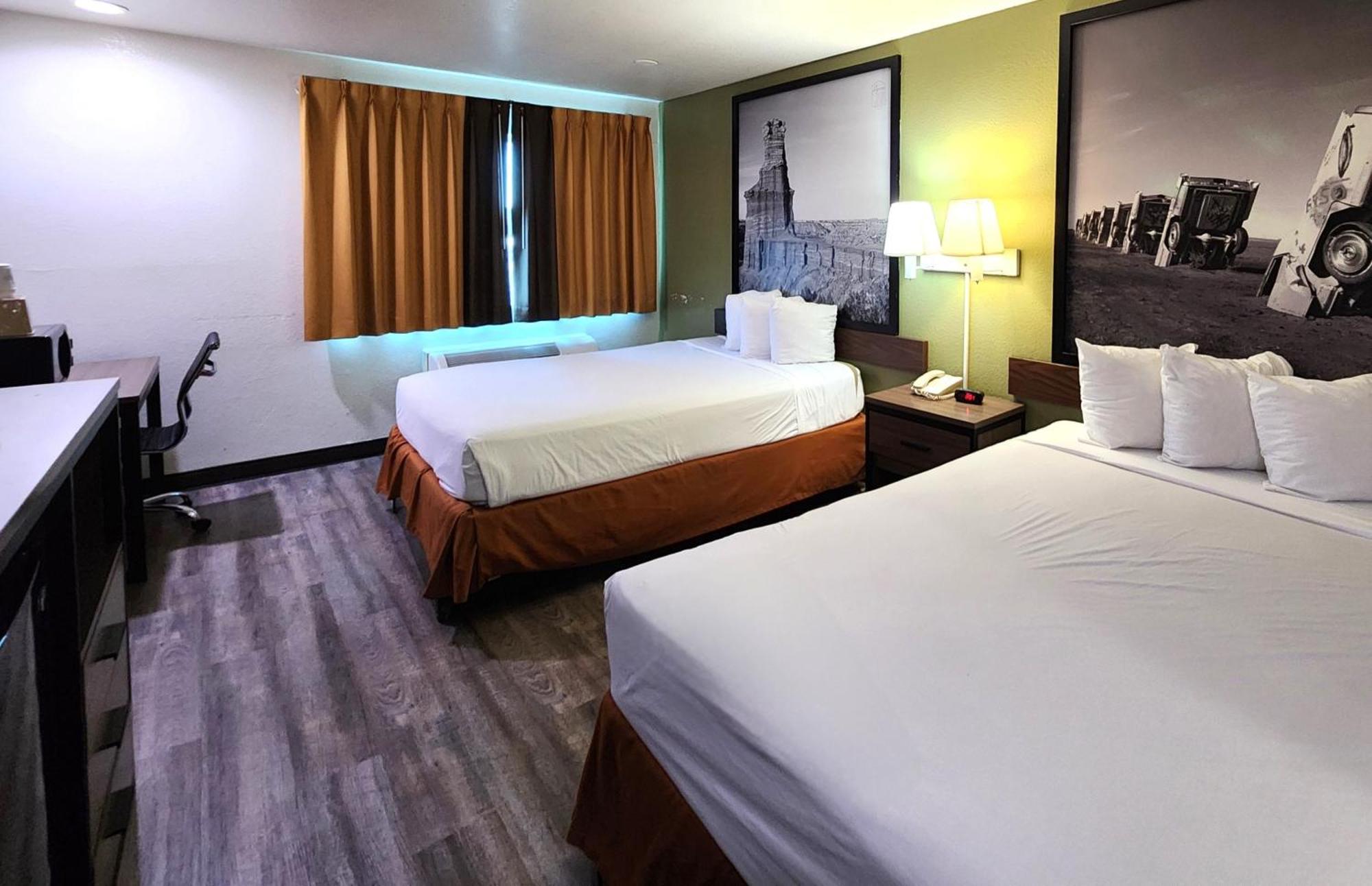 Super 8 By Wyndham North/university Area