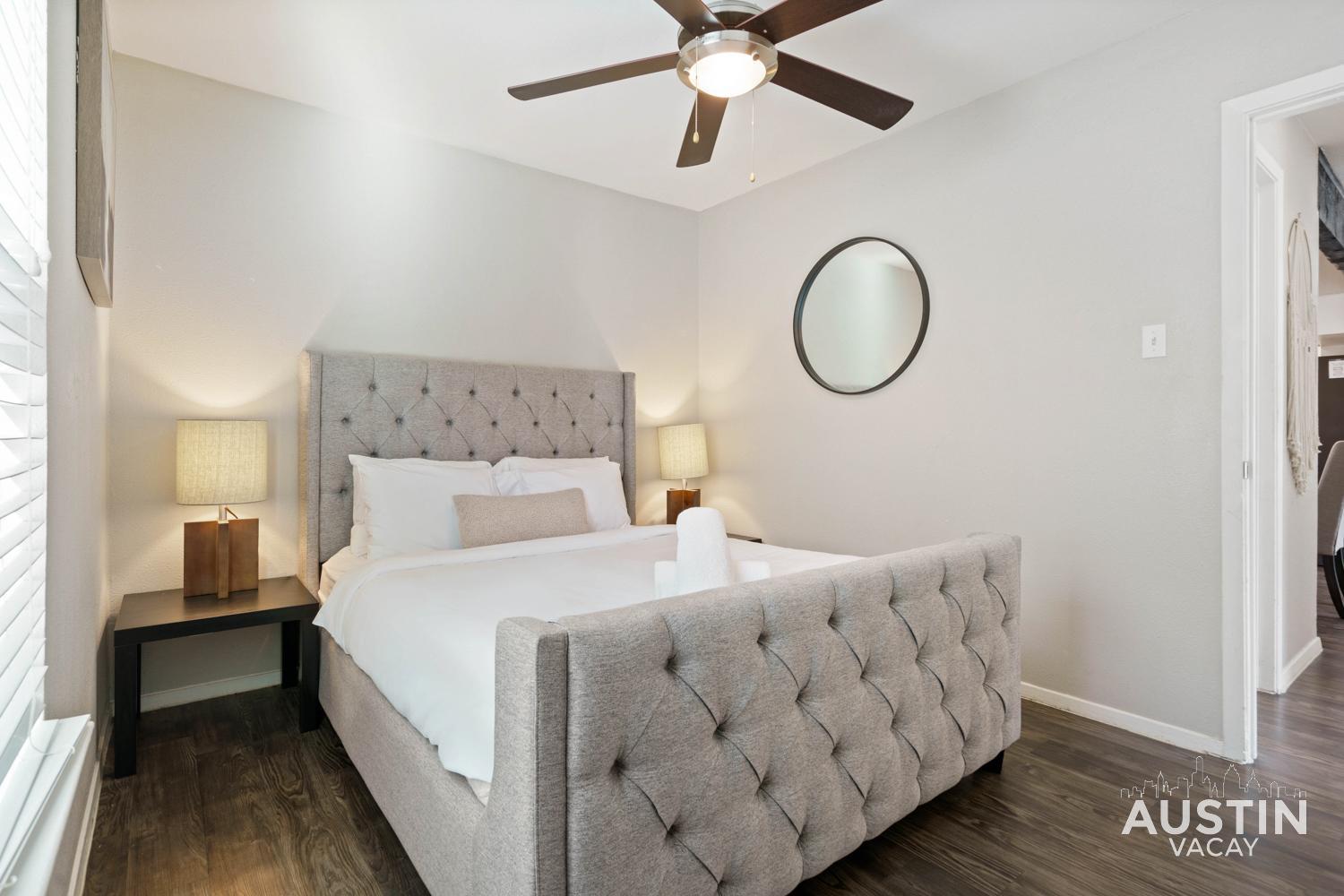 Apartment Walk To Barton Springs Spacious Backyard *