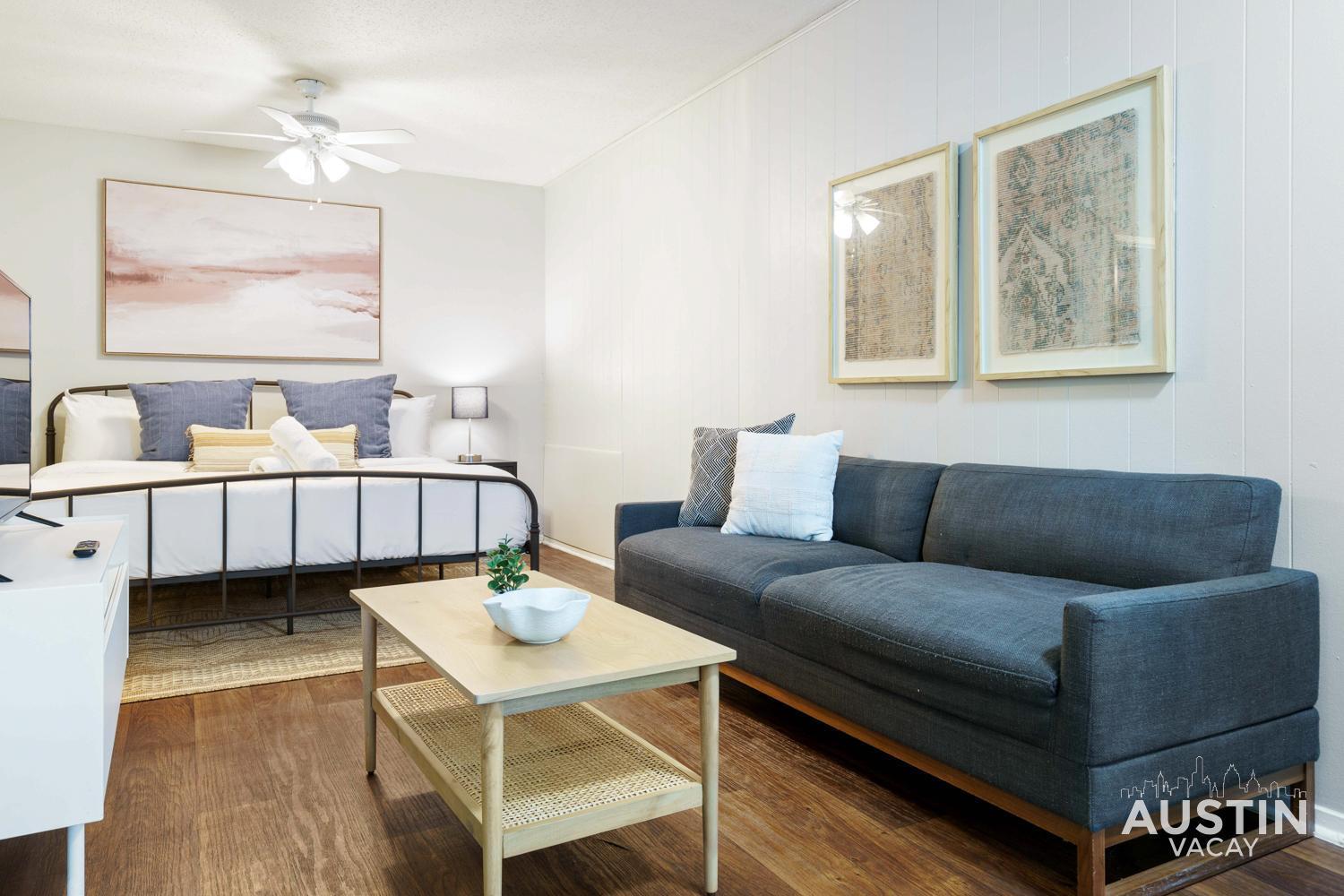 1st Floor Hyde Park Bathtub And Free Parking * Austin