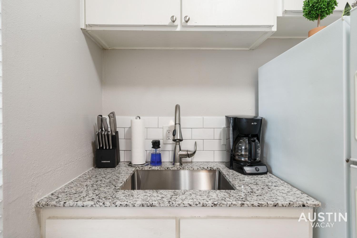 Apartment 1st Floor Hyde Park Bathtub And Free Parking *